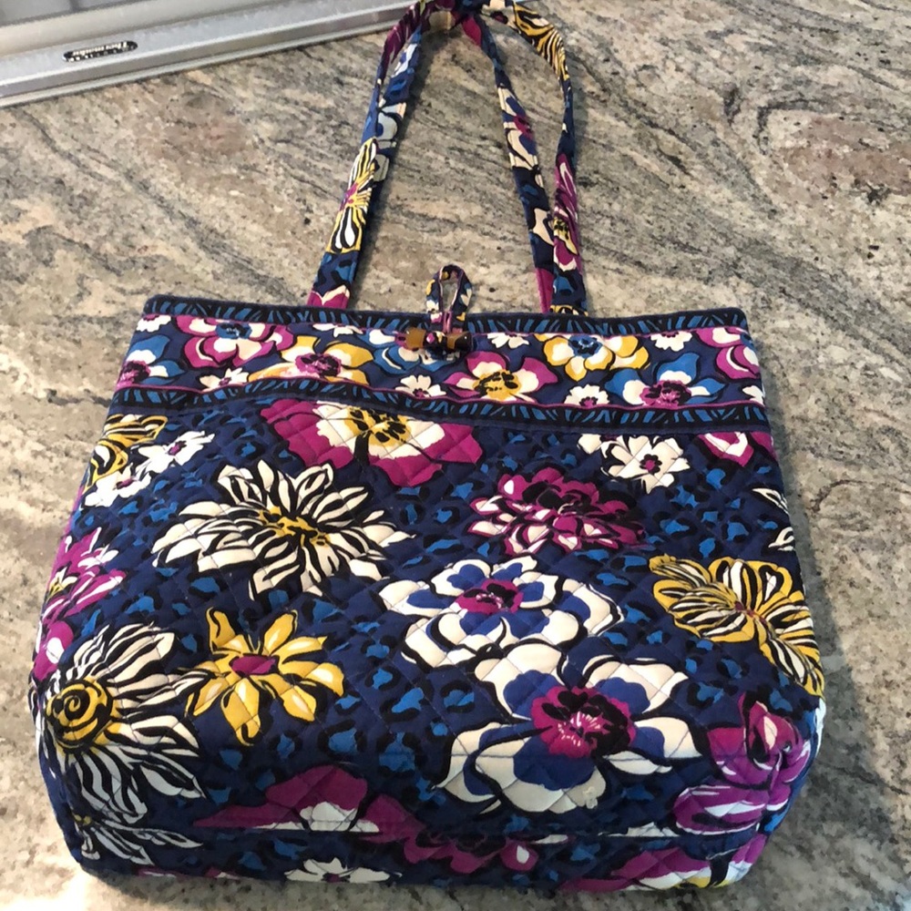Vera Bradley bag